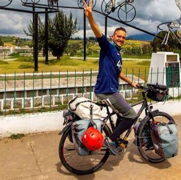 Pria Ini Rela Bersepeda Keliling Dunia Selama 4 Tahun untuk Temukan Arti Kebahagiaan, Ini Kisahnya