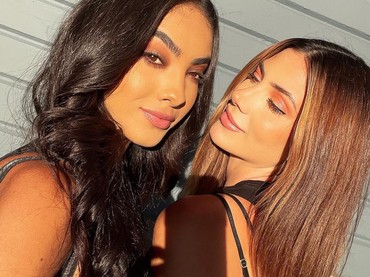 img-title Miss Argentina dan Miss Puerto Rico 2020 Cinlok & Menikah Sesama Jenis