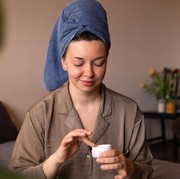 Rutinitas Kecantikan Sebelum Tidur yang Baik Diterapkan, Bikin Wajah Kenyal Keesokan Harinya!