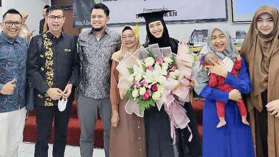Oki Setiana Dewi