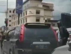 Penembakan Pontianak Tewaskan Pemobil Berawal dari Pistol Polisi Dibersihkan