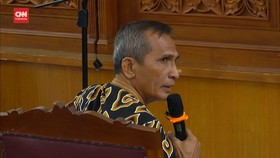 VIDEO: Ayah Brigadir J Minta Kuat Ma'ruf dan RR Menatap Matanya