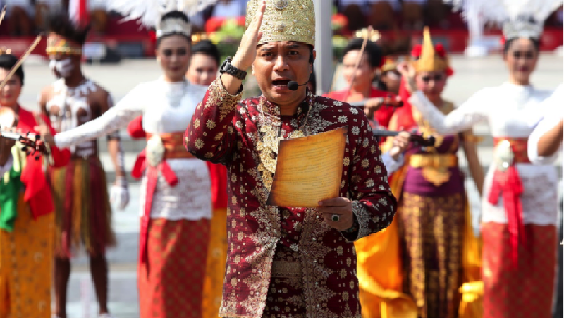 Surabaya menjadi kota terbesar kedua di Indonesia dengan jumlah populasi penduduk sekitar tiga juta orang.