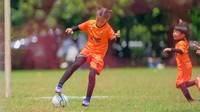 <p>Postingan ini lantas menuai banyak reaksi dari netizen. Tak sedikit dari mereka yang mengaku kagum pada Kala, Bunda. "Kerennnn bangettt kamu kalll masyaAllah," ujar @amut****. Kala memang keren ya, Bunda. Kita doakan semoga ia tumbuh sehat, berprestasi, dan membanggakan kedua orang tua, ya. (Foto: Instagram @zaskiadyamecca)</p>