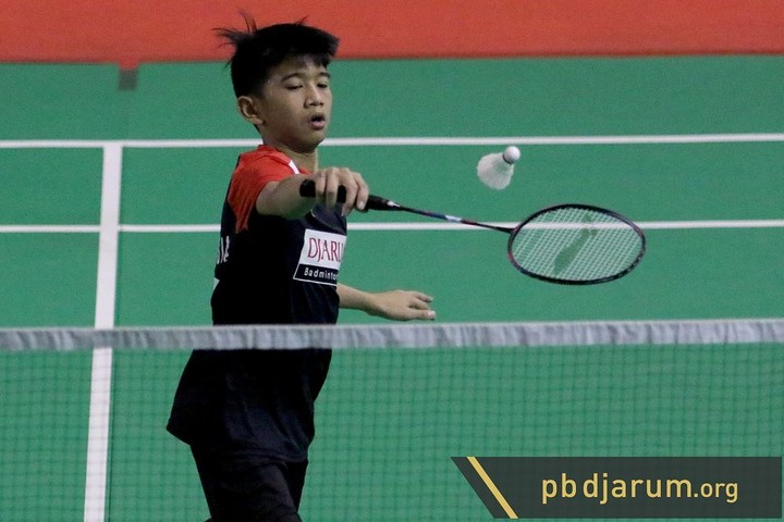 Bima Al Ayman Modjo, putra Duta Sheila On 7, adalah atlet muda binaan PB Djarum lho, Bunda. Begini potretnya saat ikut turnamen bulu tangkis.
