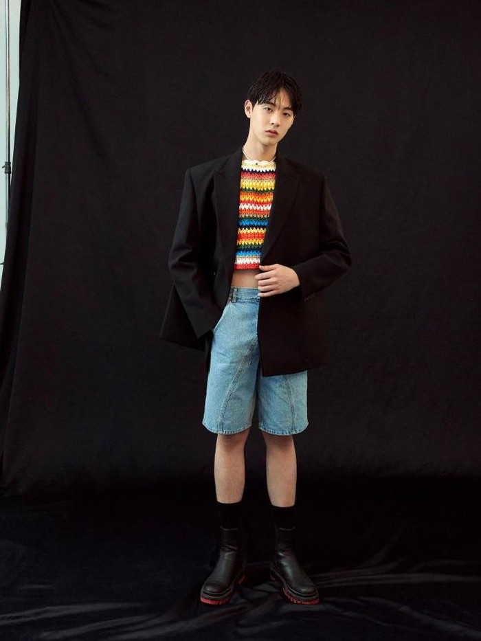 Kim Hyun Jin dikenal sebagai model dan aktor yang berkarir di bawah agensi YG Kplus/Foto: hancinema.com