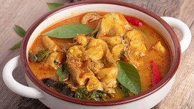 Resep Praktis Ekor Ikan Mas Masak Kemangi, Sedap Jadi Teman Nasi Anget