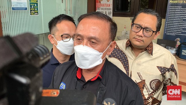Ketua Umum PSSI Mochamad Iriawan diperiksa lima jam oleh penyidik gabungan Bareskrim Polri dan Polda Jawa Timur terkait Tragedi Kanjuruhan.