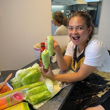 7 Potret Terbaru Nanda Gita Mantan Artis FTV Jadi Pengasuh Anak di Belanda