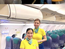 Viral Foto Pramugari Kerja Bareng Wanita yang Menginspirasinya Saat Kecil
