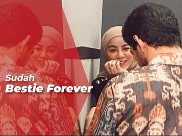 img-title Sama-sama Jomlo, Reza Rahadian Dijodohkan Dengan Olla Ramlan