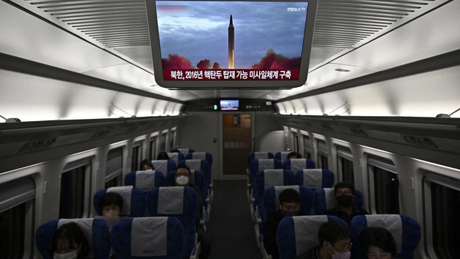 Perjalanan kereta langsung Moskow-Pyongyang adalah delapan hari yang mencakup sekitar 10.000 km. Itu adalah jarak perjalanan kereta terjauh di dunia saat ini.