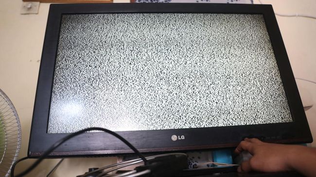 TV Analog Dimatikan, Kominfo Tebar Posko Pantau STB Gratis