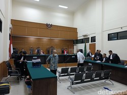 Eks Kadis LH Serang Dituntut 6 Tahun Bui di Kasus Korupsi Tanah SPA Sampah