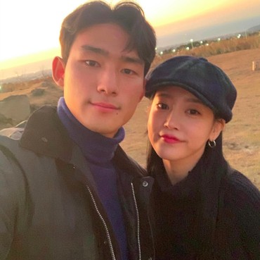 Soyeon Eks T-Ara dan Cho Yu Min Gelar Resepsi Pernikahan Tahun Depan