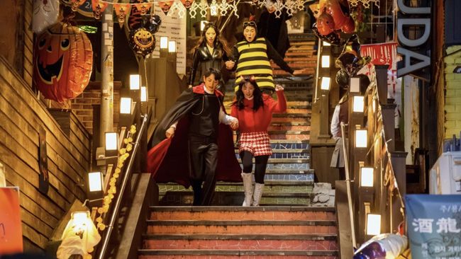 Penayangan drama Korea berjudul The Fabulous, yang awalnya dijadwalkan tayang 4 November, ditunda menyusul terjadinya tragedi Itaewon.