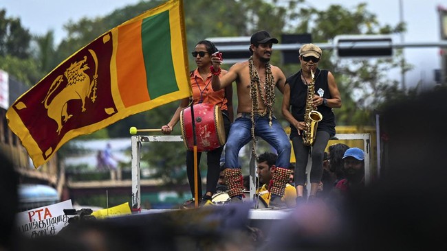 FOTO: Jerit Warga Sri Lanka Terhimpit Lonjakan Biaya Hidup