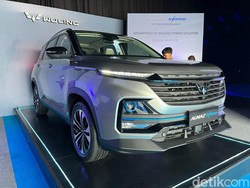 Tambah Wuling Almaz Hybrid, Ini Daftar Harga Mobil Hybrid di Indonesia