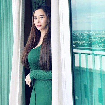 Penjelasan Aura Kasih Usai Disebut Bakal Maju Jadi Caleg Pemilu 2024