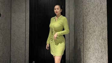 Setahun Menjanda, 7 Potret Terbaru Aura Kasih Makin Cantik & Hot!