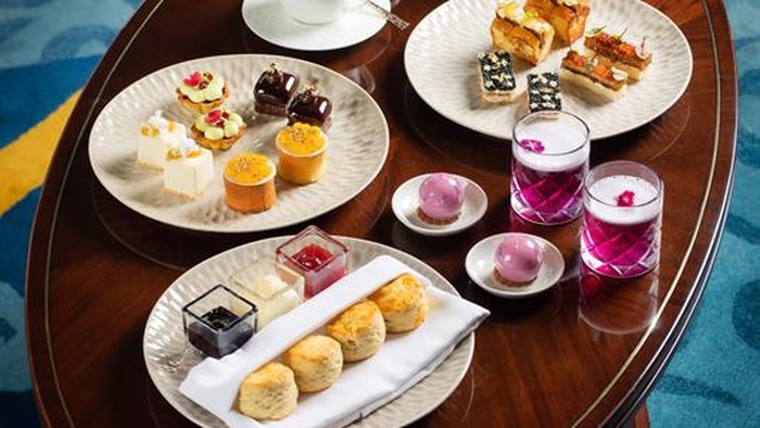 Raffles Jakarta Hadirkan Tipsy Tea With Moet & Chandon, Cara Elegan Nikmati Sore dengan Suguhan dan Sampanye Terbaik Raffles Jakarta Hadirkan Tipsy Tea With Moet & Chandon, Cara Elegan Nikmati Sore dengan Suguhan dan Sampanye Terbaik