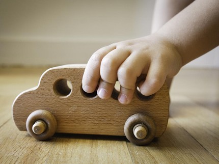 Cerita Bunda Belikan Anak Umur 3 Tahun Cuma 4 Mainan, Ini Alasan di Baliknya