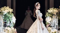 <p>Nama Lee Seung Hyun menjadi perbincangan usai dinobatkan sebagai Miss Korea 2022 di acara final yang digelar pada 26 Oktober 2022 lalu di Blue Square, Yongsan-Gu, Seoul. (Foto: Instagram @is.hyun_)</p>