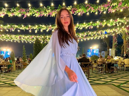 Loujain Adada, Sosok Asli Sosialita Dubai yang Kisahnya Diangkat ke Serial Netflix Dubai Bling