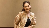 <p>Setelah menjalani diet beberapa bulan, Mona berhasil menurunkan berat badannya hingga 15 Kilogram. (Foto: Instagram@monaratuliu)</p>