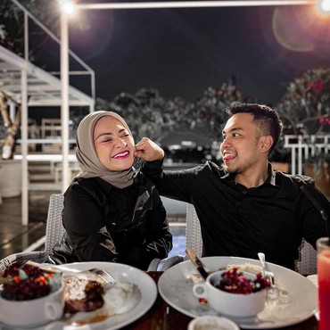 Serius Menjalin Hubungan, Nathalie Holscher Minta Segera Dinikahi Faris