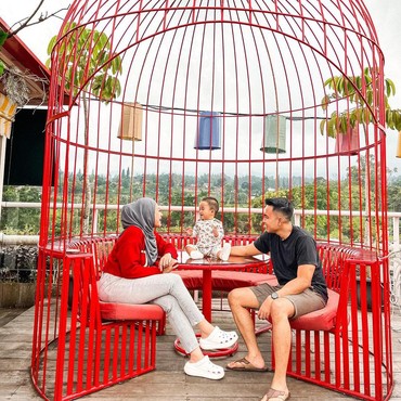 Kode Nikah Tahun Depan, Klaim Pacar Nathalie Holscher sebagai Ayah Adzam Bikin Heboh