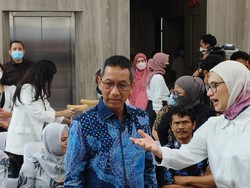 Heru Budi soal Karangan Bunga Selamatkan JakPro: Tak Perlu Gegabah