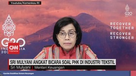 VIDEO: PHK Massal di Industri Tekstil, Sri Mulyani Angkat Bicara