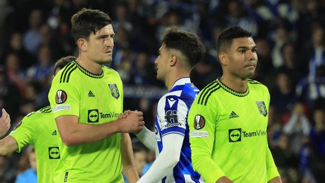 Erik ten Hag membuat keputusan aneh dalam taktik Manchester United saat lawan Real Sociedad di Liga Europa dengan memainkan Harry Maguire sebagai striker.