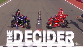VIDEO: Saling Tatap Bagnaia dan Quartararo Jelang MotoGP Valencia
