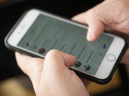 Keluar dari Grup WhatsApp Bisa Pakai Jadwal, Begini Ketentuannya Bun