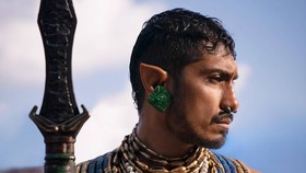 Tenoch Huerta Ngakak Lihat Komen Netizen Soal 'Tonjolan' Namor