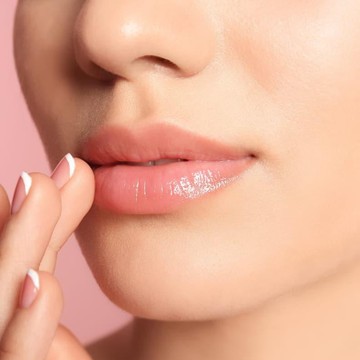 img-title BeauPicks: Rekomendasi Lip Serum di Bawah Rp50 Ribu yang Bikin Bibir Cerah dan Sehat