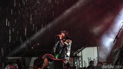 Koil Larang Lagu Kolaborasinya dengan Ahmad Dhani Dipakai untuk Konten Kritik DPR