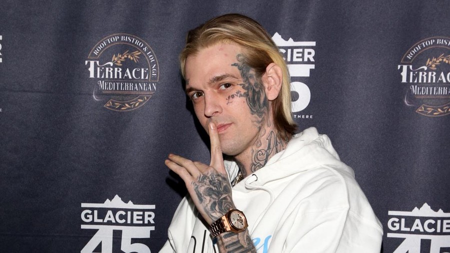 LAS VEGAS, NEVADA - FEBRUARY 12: Singer and producer Aaron Carter arrives at the 