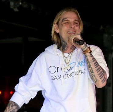 Aaron Carter Meninggal Dunia, Ditemukan Tenggelam di Bak Mandi