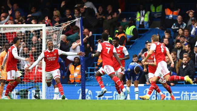 Kalahkan Chelsea, Arsenal Kembali Geser Man City