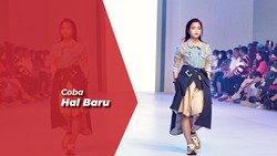 Debut Model Catwalk, Fuji Dipuji Memesona dan Berbeda
