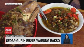 VIDEO: Gurih Bisnis Bakso Tetelan di Musim Penghujan