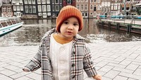 <p>"Masya Allah mesh," kata seorang netizen. "Gemas Masya Allah Ukkasya si bayik yang sudah tidak bayik lagi," tutur netizen lainnya. (Foto: instagram: @zaskiasungkar15)</p>