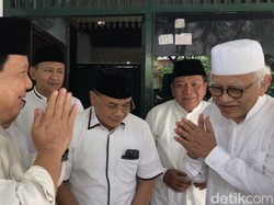 Bertemu 1,5 Jam, Ini Pesan Gus Mus untuk Prabowo Subianto