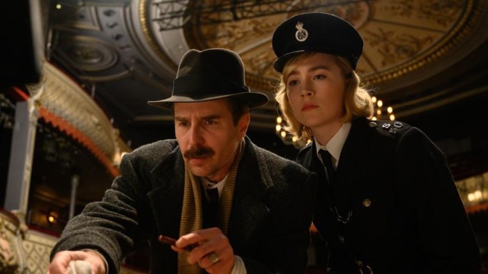 See How They Run, Film Detektif Terbaru Duet Sam Rockwell dan Saoirse