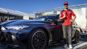 img-title Juara dunia MotoGP 2022 Bagnaia Dapat BMW Gratis