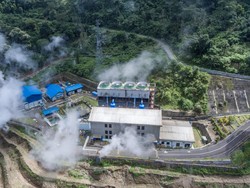 Jurus PLN Raih Investasi US$700 Miliar untuk Capai Target NZE 2060