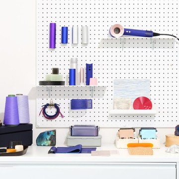 img-title Varian Warna Edisi Terbatas Hair Tools Dyson, Cocok Buat Insipirasi Tukar Kado Akhir Tahun!